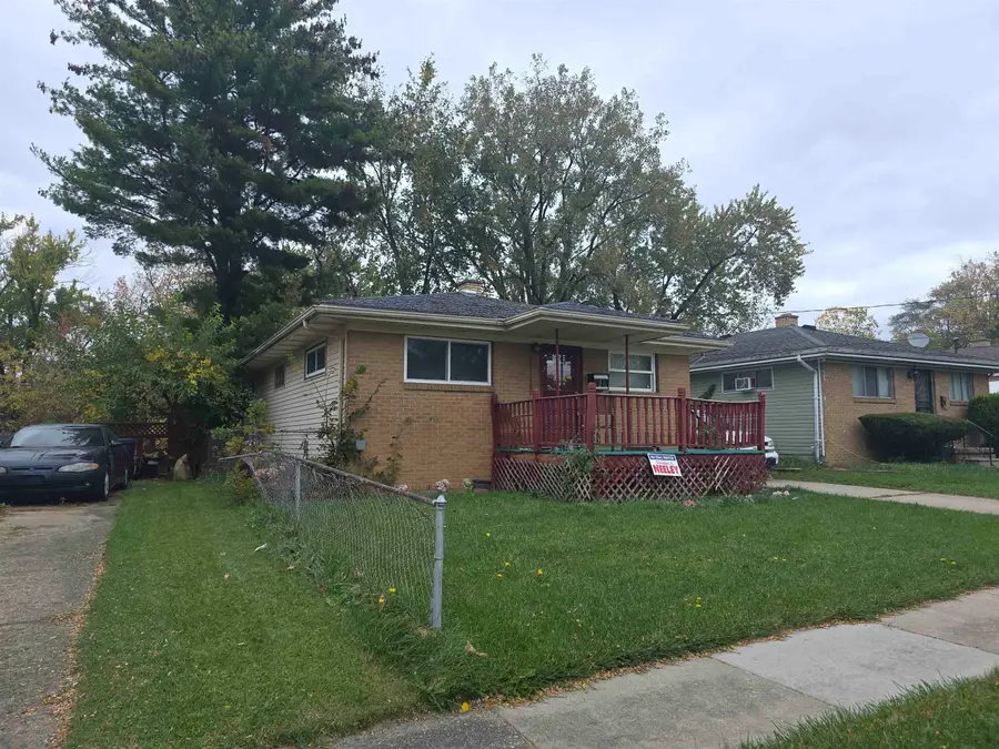 426 W Foss AVE, Flint, MI 48505 - #2