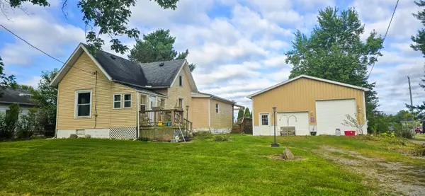 400 S Main Street, Waldron, MI 49288