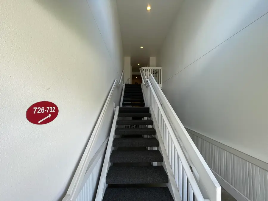 732 W Barrington Circle, Jackson, MI 49203 - Image #3