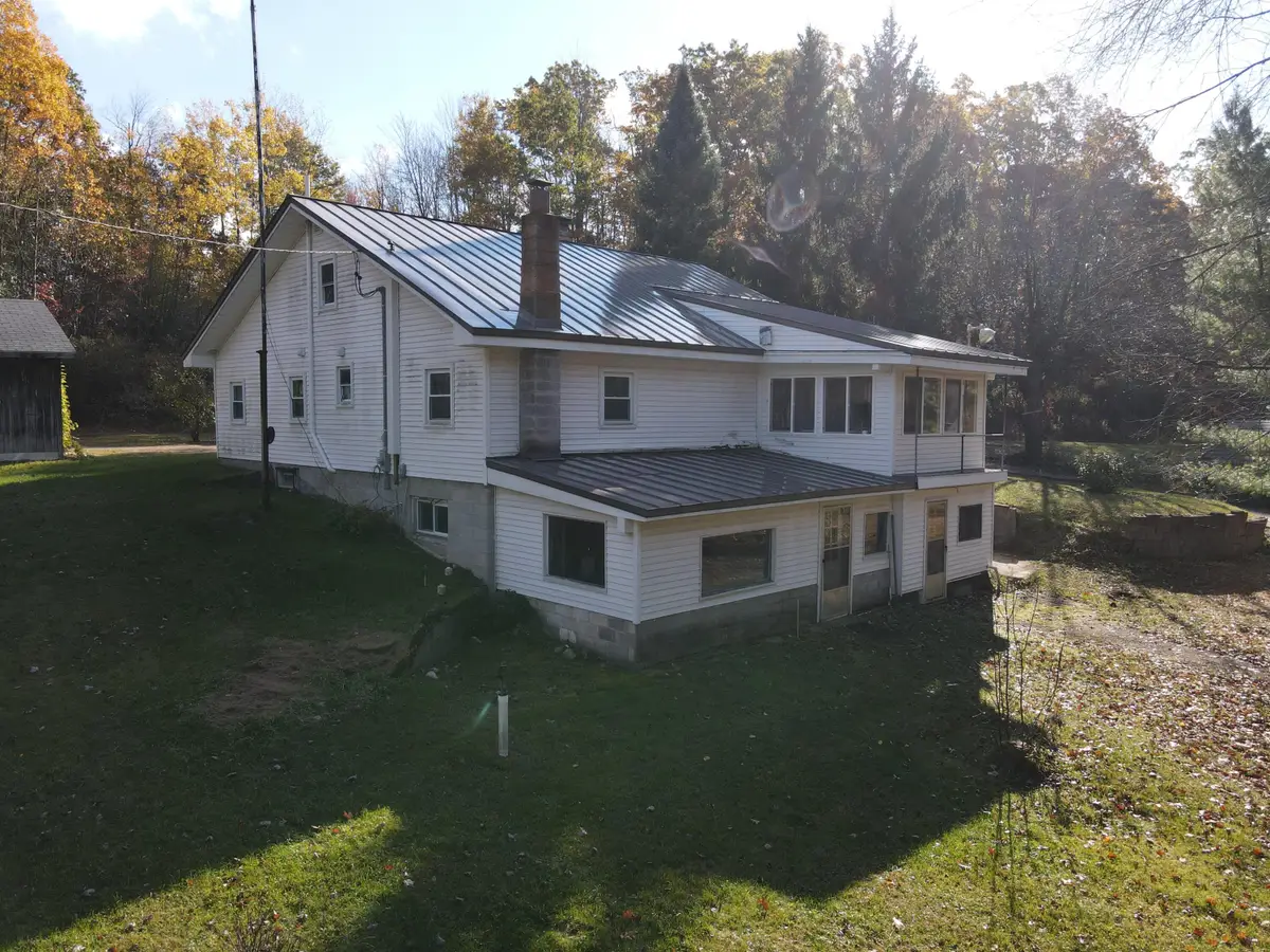 401a S Bass Lake Avenue, Harrison, MI 48625 - Image #1