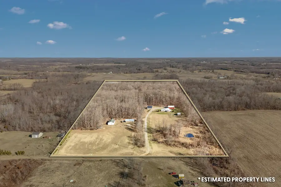 2722 Woods view Drive, Hillsdale, MI 49242 - #2