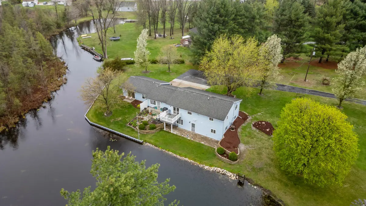 3412 Briar, Osseo, MI 49266 - #1