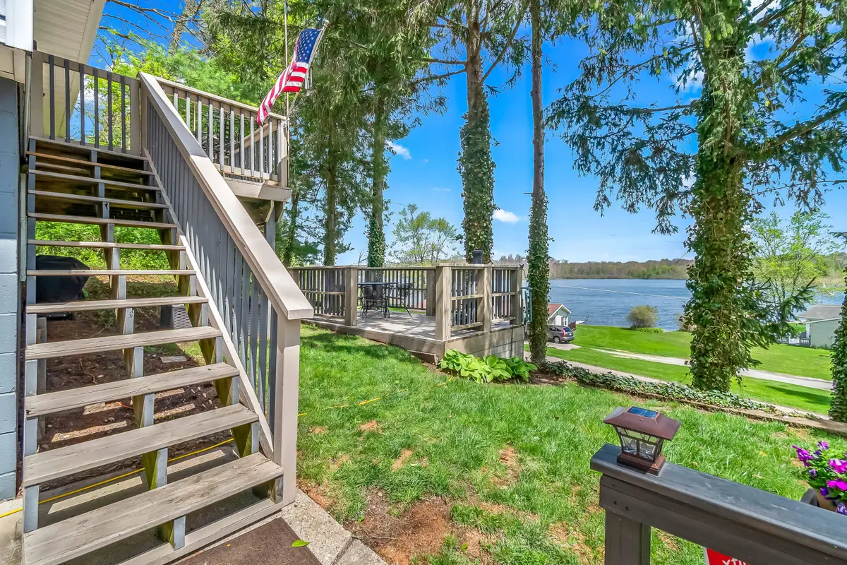 1050 Earlyn Drive, Hillsdale, MI 49242 - #1