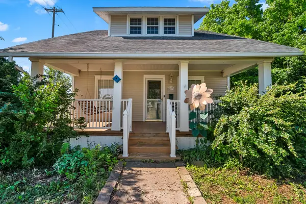 209 E Center Street, Waldron, MI 49288