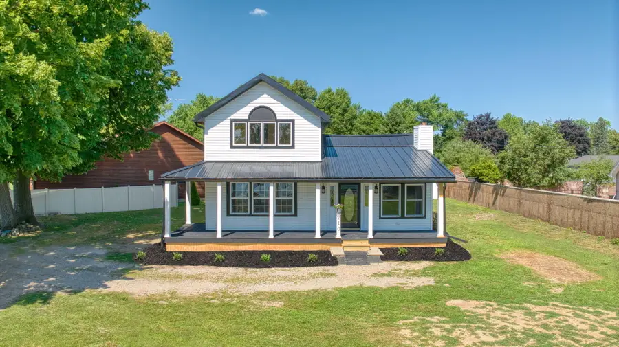 210 W Grove Avenue, Michigan Center, MI 49254 - #3