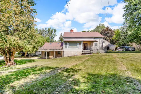 8825 Mills Road, ManitouBeach, MI 49253