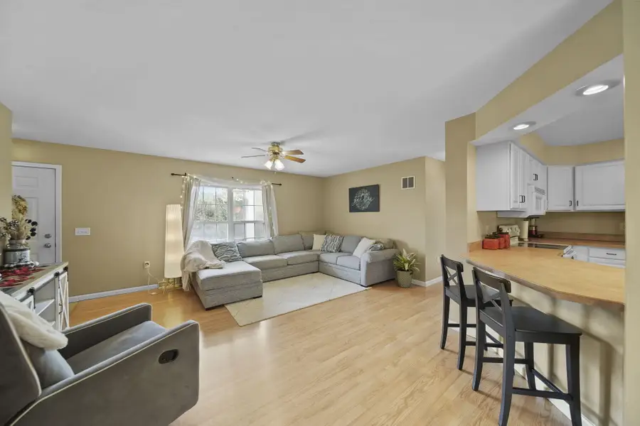 3584 Hunters Court, Leoni, MI 49240 - Image #3