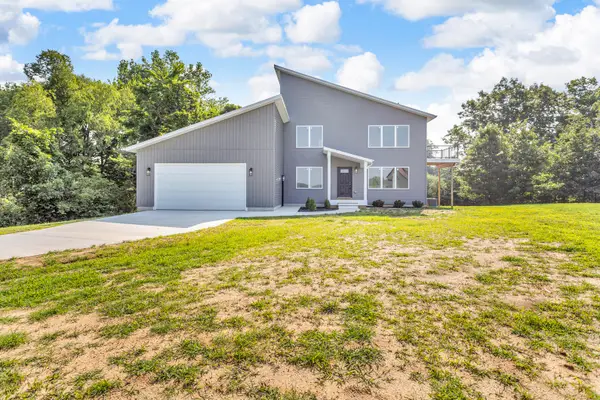 6835 S Price Lake Drive, Jackson, MI 49201