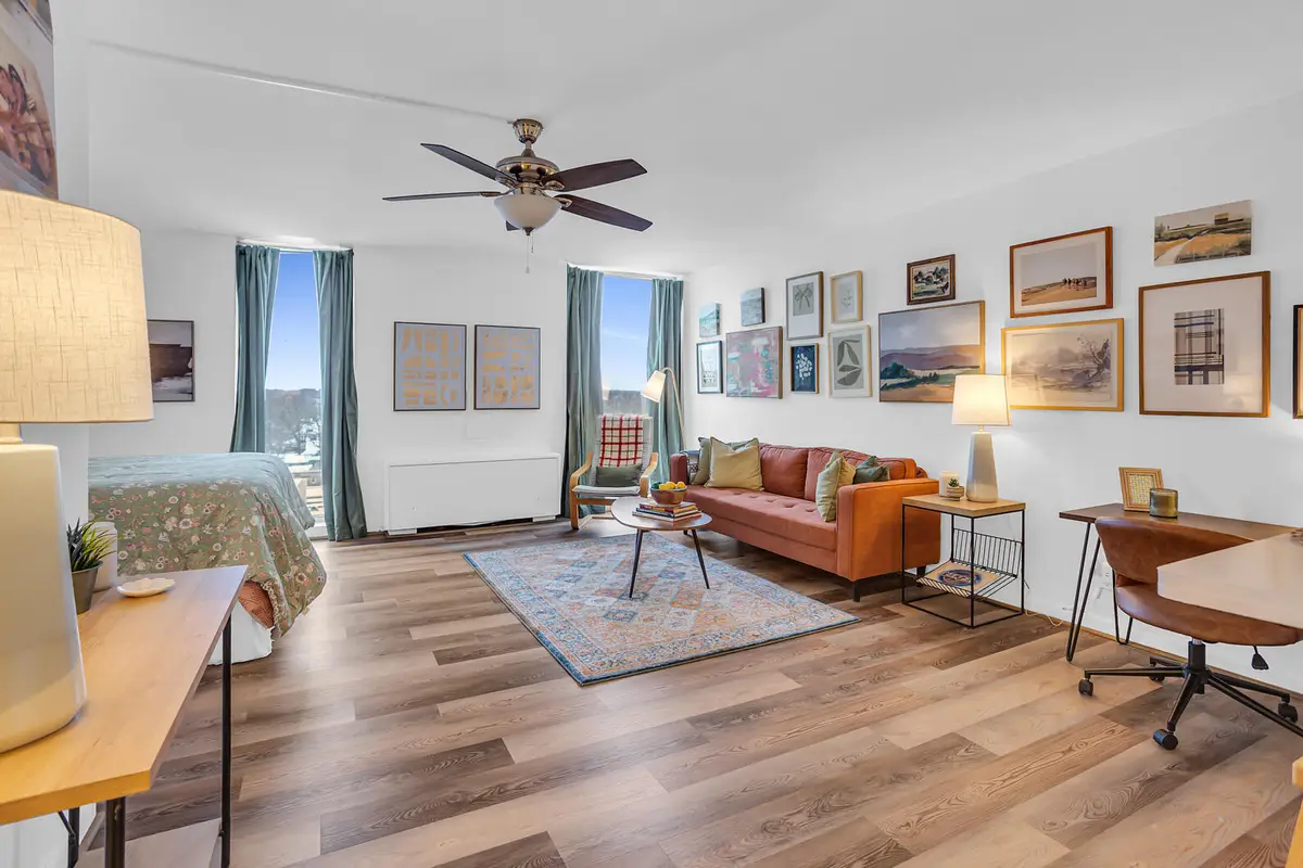 715 W Michigan Avenue Unit: 807, Jackson, MI 49201 - Image #1