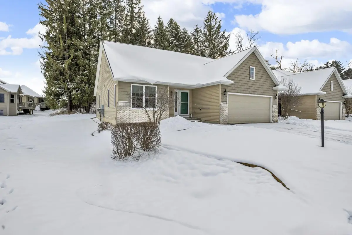 3657 Terrace Hills Lane, Jackson, MI 49203 - Image #1