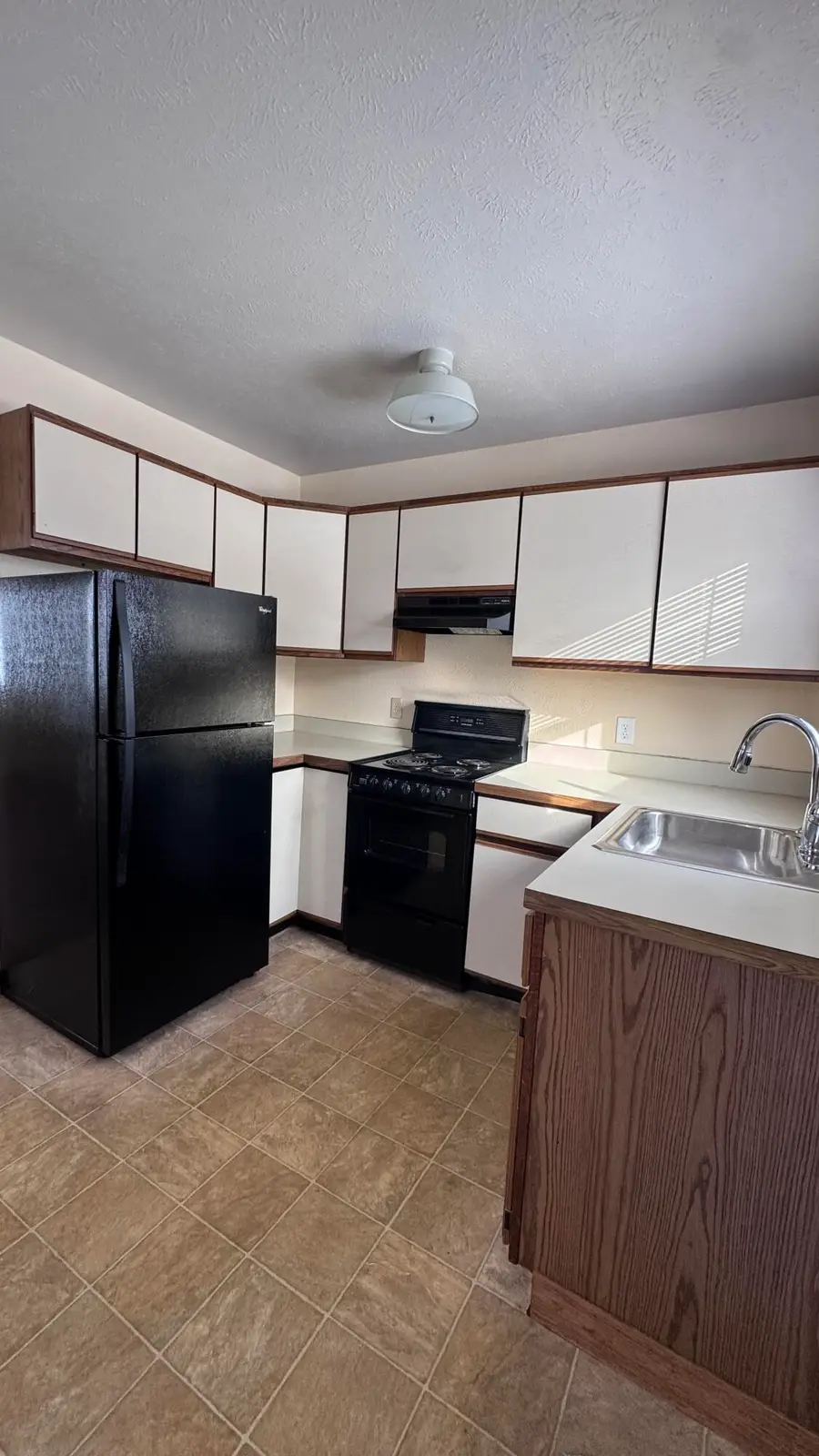 160 Irwin Street Unit: 18, Brooklyn, MI 49230 - Image #3