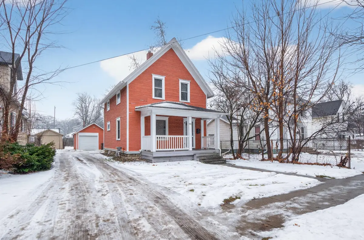 401 N West Avenue, Jackson, MI 49201 - #1