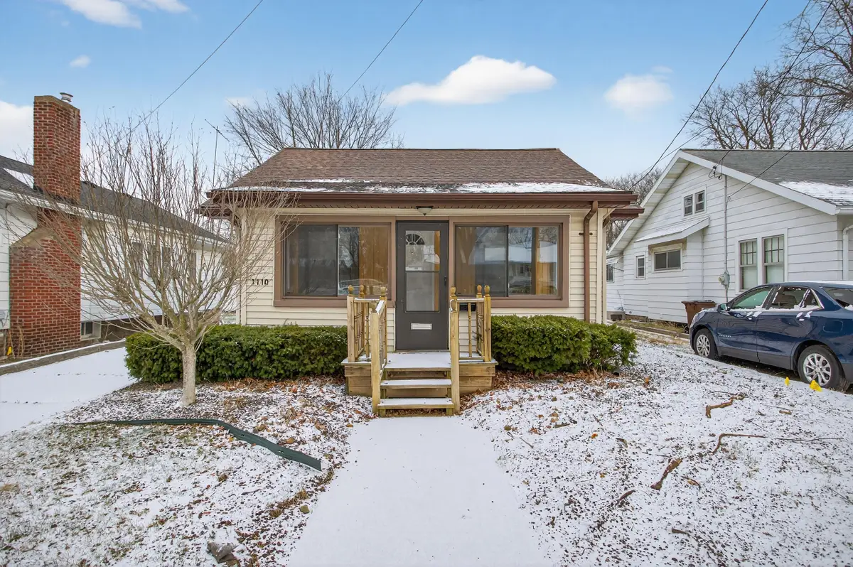1110 E North Street, Jackson, MI 49202 - #1