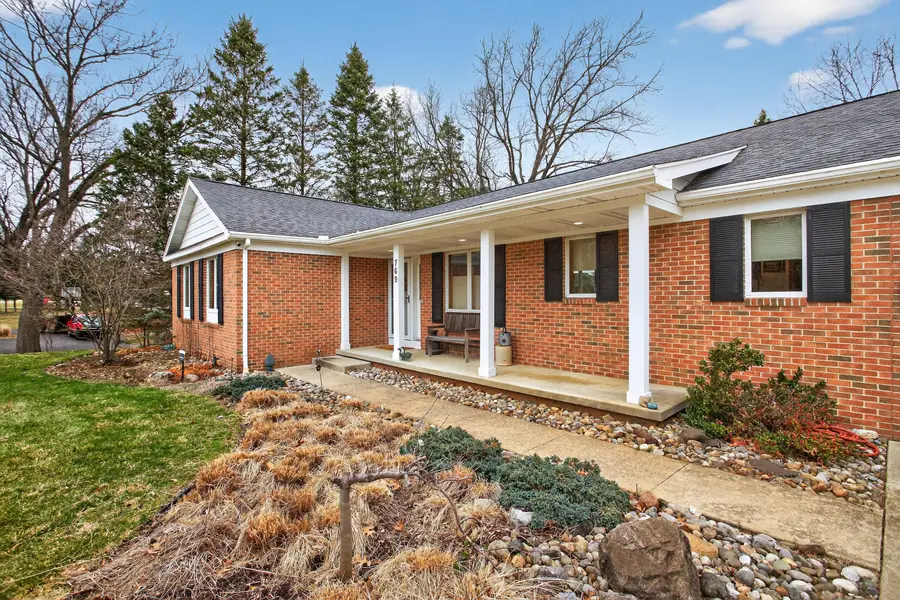 769 Bellflower, Vineyard Lake, MI Yes - #3