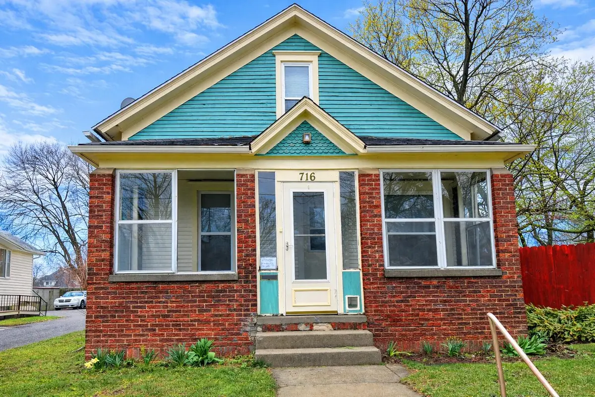 716 Lincoln Street, Jackson, MI 49202 - #1