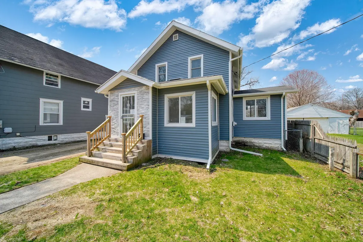 316 Carr Street, Jackson, MI 49201 - #1