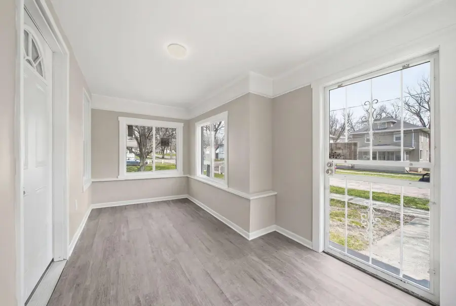 316 Carr Street, Jackson, MI 49201 - #3