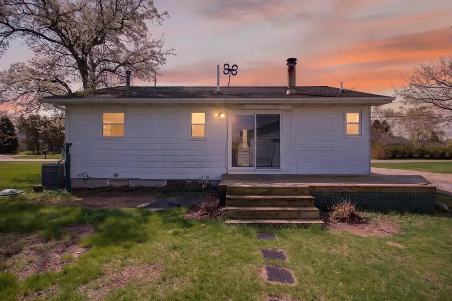 280 Somerset Drive, Columbia, MI 49233 - #2
