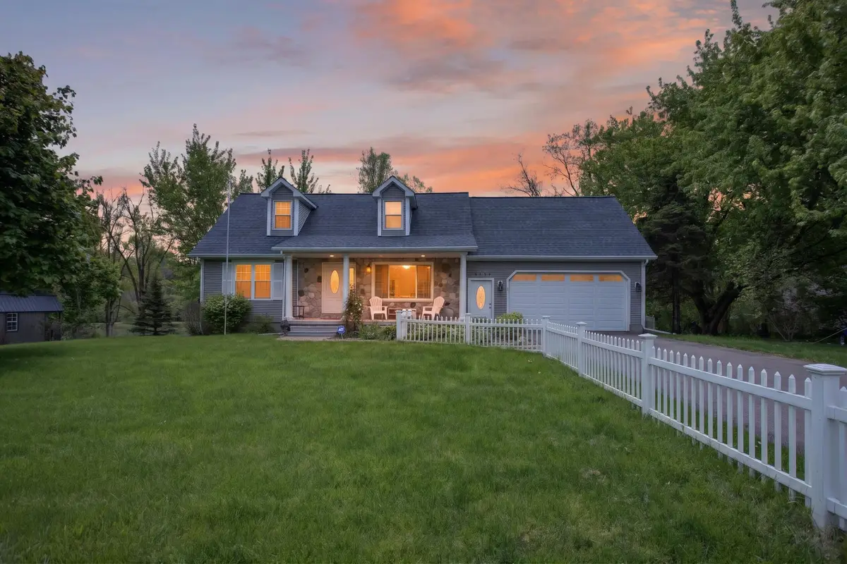 4359 Springbrook Lane, Jackson, MI 49201 - #1