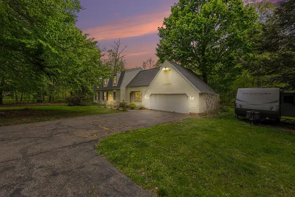 2813 Brookside Boulevard, Jackson, MI 49203