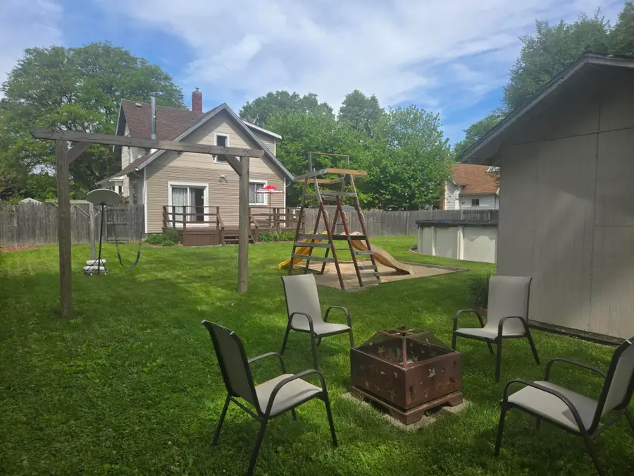 213 N Gorham Street, Jackson, MI 49202 - #3