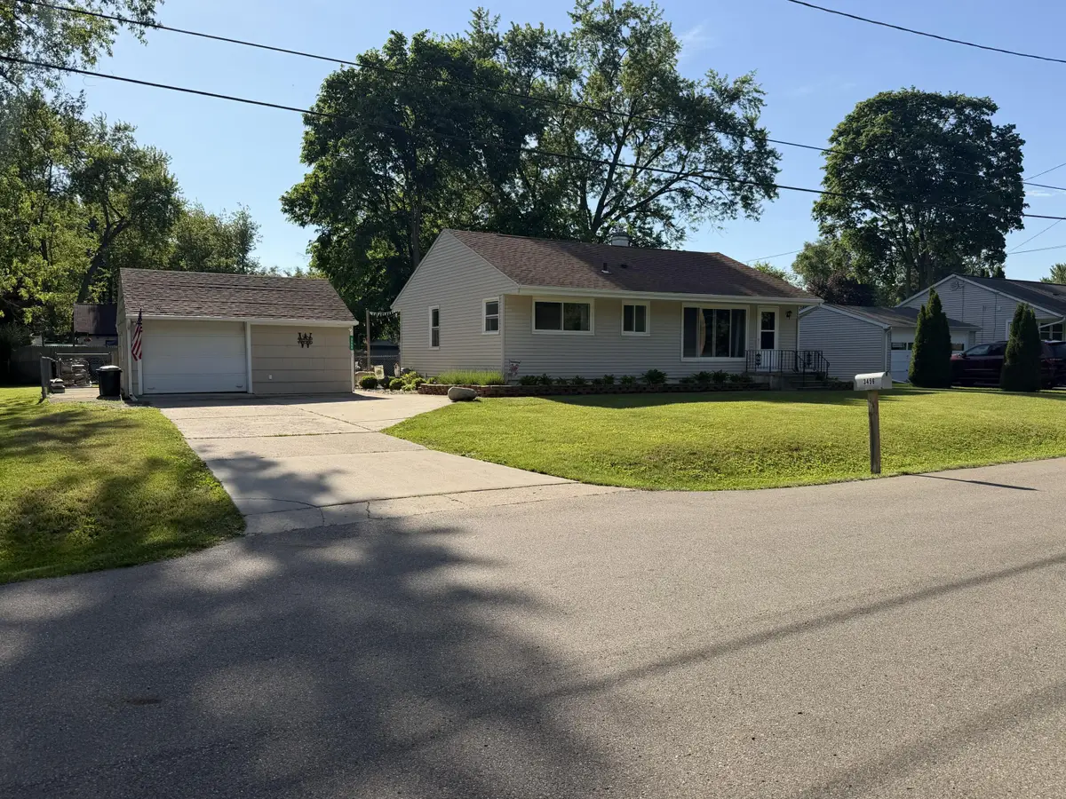3456 Acacia Boulevard, Jackson, MI 49203 - #1