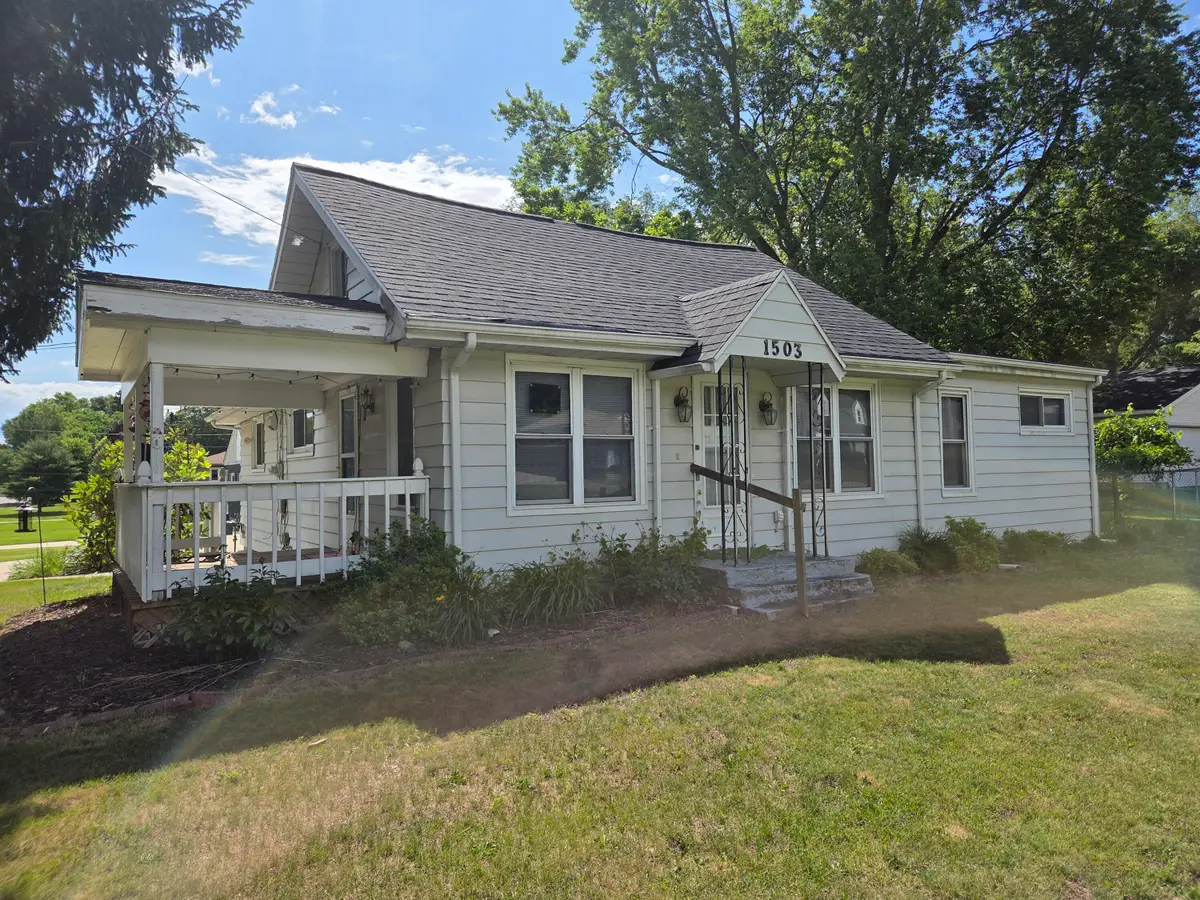 1503 Warren Avenue, Jackson, MI 49203 - #1