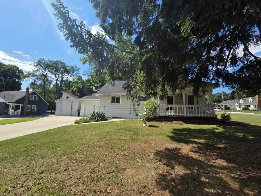 1503 Warren Avenue, Jackson, MI 49203 - #3