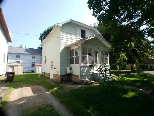 1614 Floral Avenue, Jackson, MI 49202