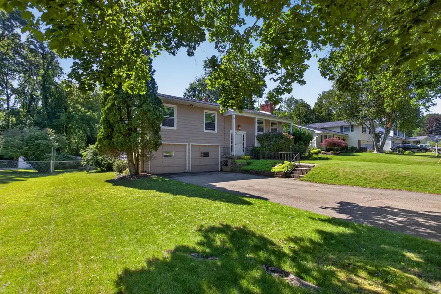 2130 Creglow Drive, Jackson, MI 49203 - #3