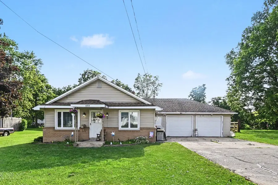 459 Evans Street, Jonesville, MI 49250 - #2