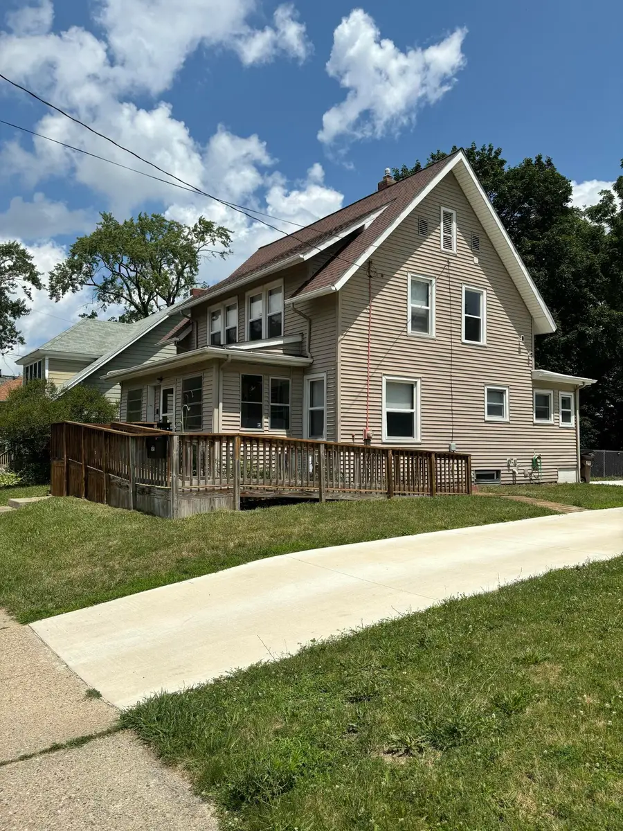 1021 Carl Breeding Way, Jackson, MI 49203 - #2