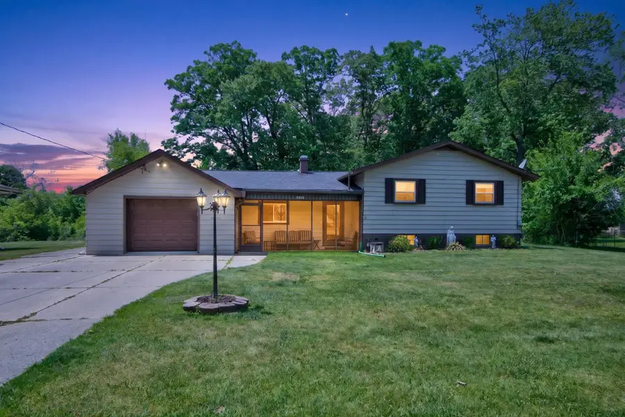 1180 Herbert J Avenue, Jackson, MI 49202 - #2