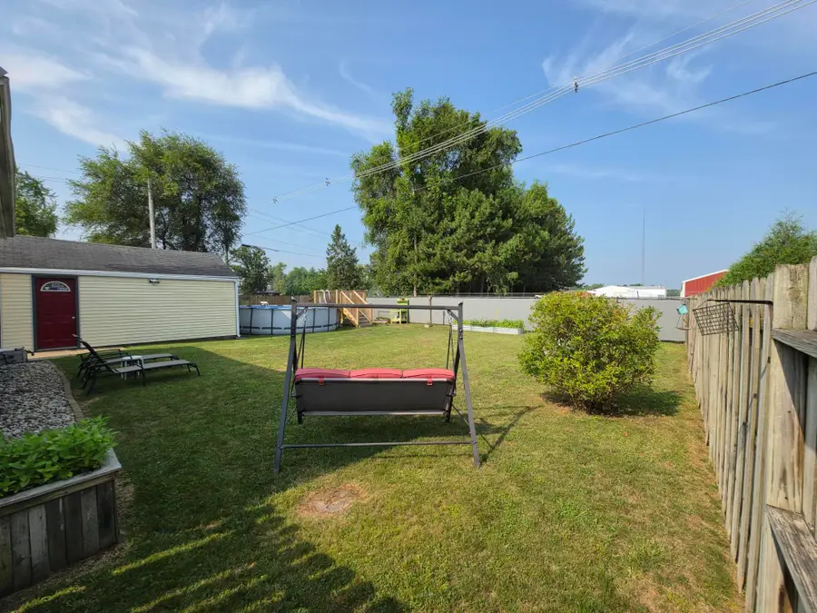 805 S Occidental Highway, Tecumseh, MI 49286 - #3