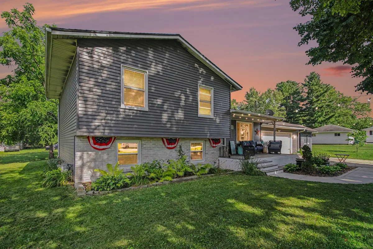 5105 Sharon Drive, Jackson, MI 49203 - #1