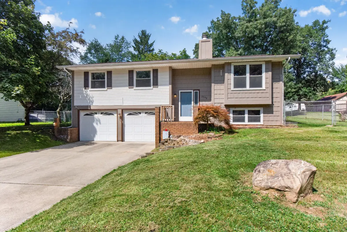 2528 Tricia Drive, Jackson, MI 49201 - #1