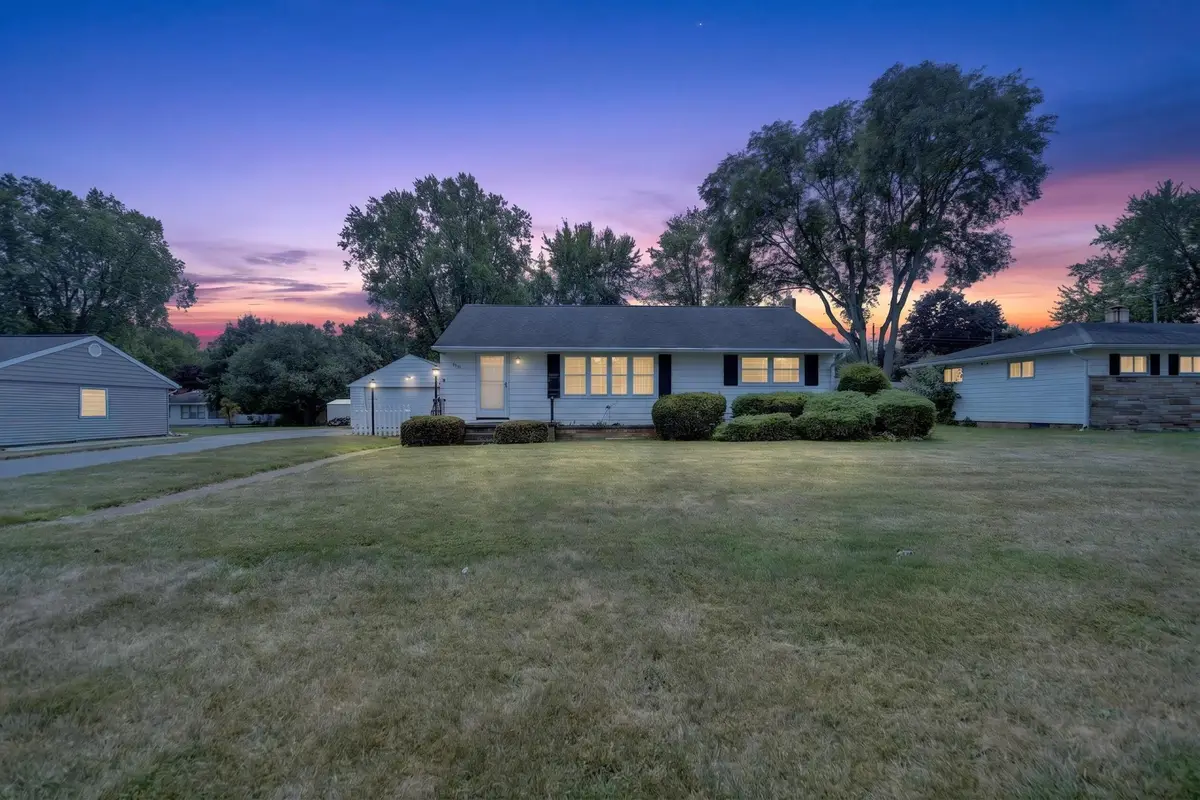 1515 Devonshire Road, Jackson, MI 49203 - #1