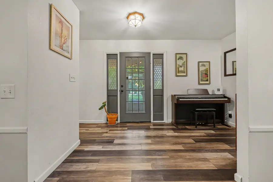 215 Wickenham Drive, Spring Arbor, MI 49283 - #3