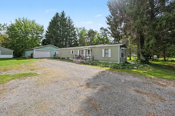2791 Kinneville Road, Leslie, MI 49251