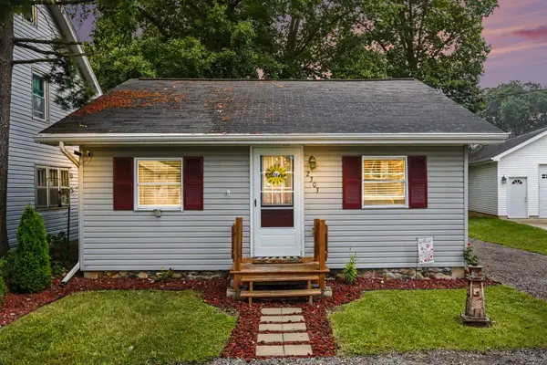 2303 Bartlett Road, PleasantLake, MI 49272