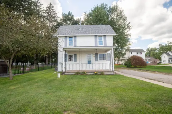 12 Hyde Road, Clarklake, MI 49234