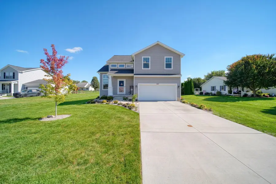 453 N Constitution Avenue, Brooklyn, MI 49230 - #2