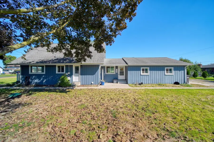 195 Southern Shores Drive, Brooklyn, MI 49230 - #3
