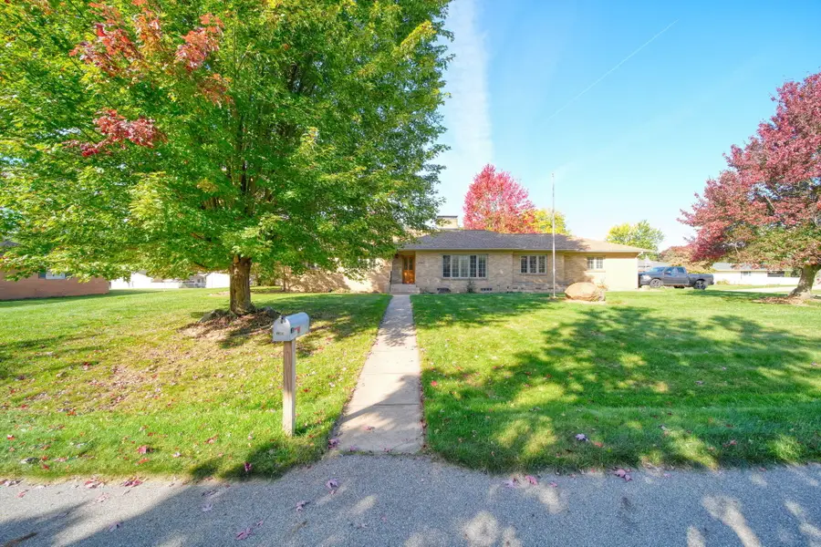 3392 Roosevelt Road, Jackson, MI 49203 - #2
