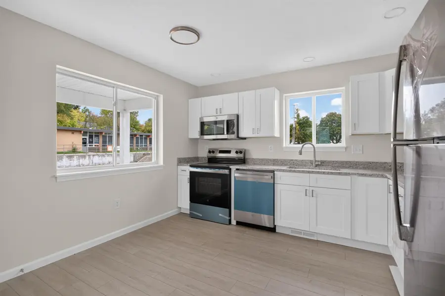 755 Tomlinson Street, Jackson, MI 49203 - #2