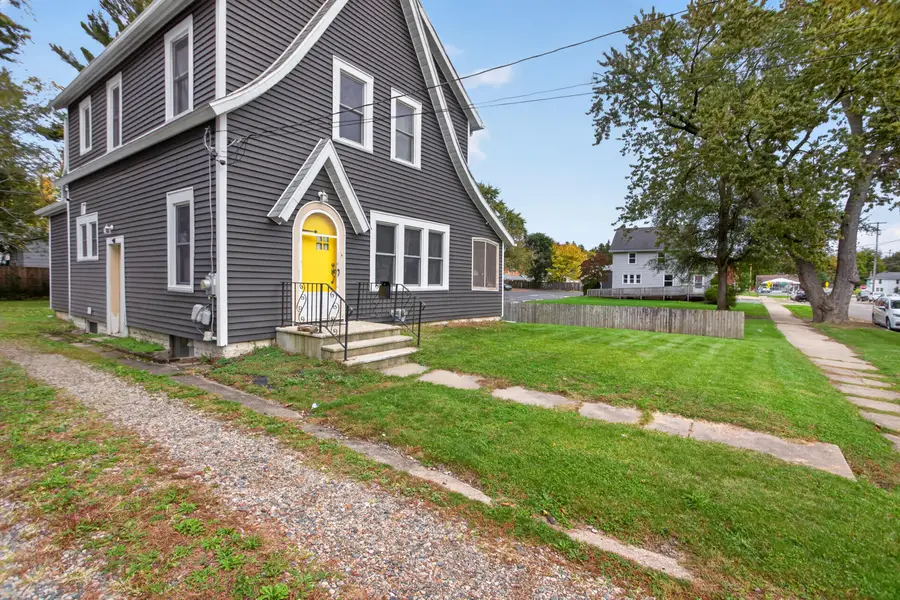 502 Mcneal Street, Jackson, MI 49203 - #3