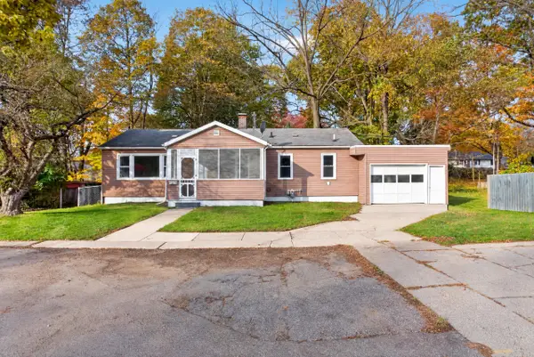 6 Elm Court Court, Hillsdale, MI 49242
