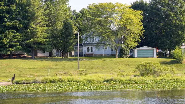 6360 Winter RD, Addison, MI 49220