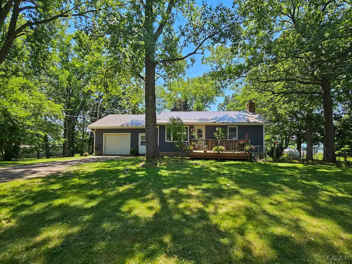 6003 Lake RD, Osseo, MI 49266 - Image #1