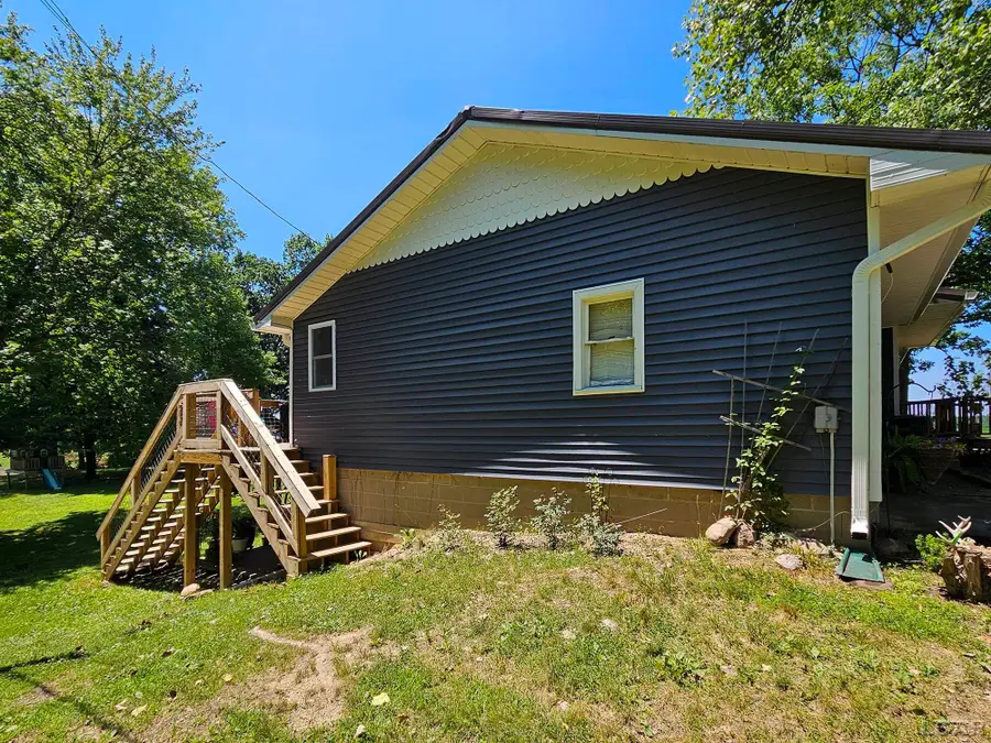 6003 Lake RD, Osseo, MI 49266 - Image #3